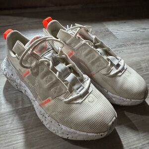 W6.5 Nike white and orange sneakers